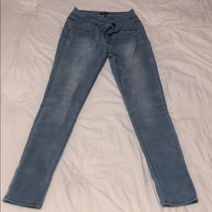 blue american eagle super soft jean